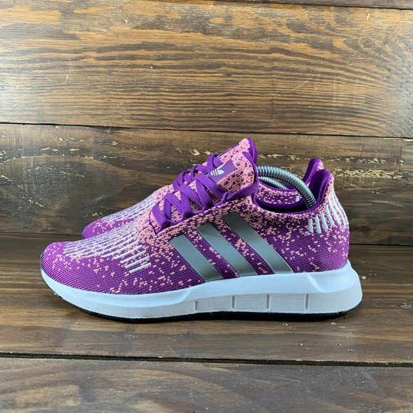 ADIDAS SWIFT RUN WOMENS SHOES - Picture 4 of 10
